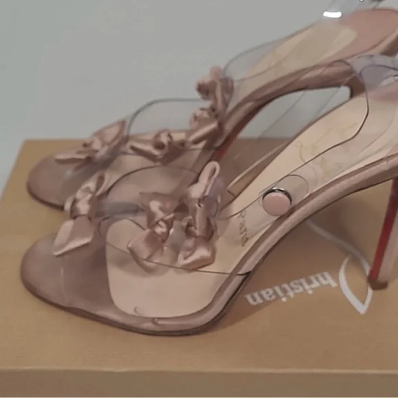 Christian Louboutin Women’s Heels 👠 - Picture 3 of 8